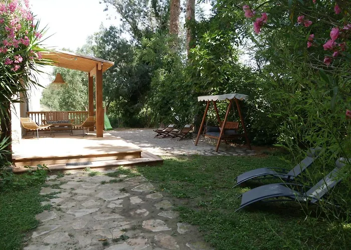 Domaine De Liviere-haute 펜션 *