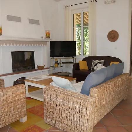 Domaine De Liviere-haute Vakantiehuis Narbonne
